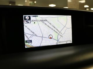 Lexus IS 300h Executive 164 kW (223 CV)