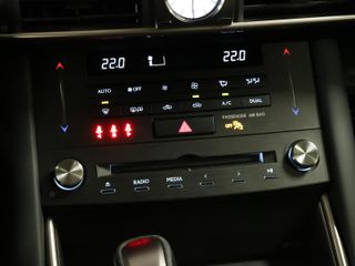 Lexus IS 300h Executive 164 kW (223 CV)