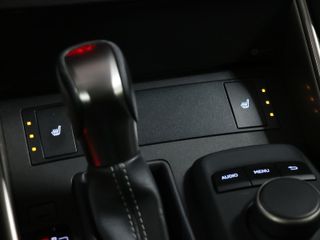 Lexus IS 300h Executive 164 kW (223 CV)