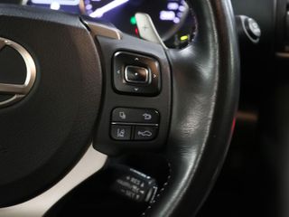 Lexus IS 300h Executive 164 kW (223 CV)