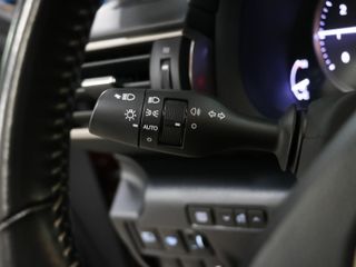 Lexus IS 300h Executive 164 kW (223 CV)