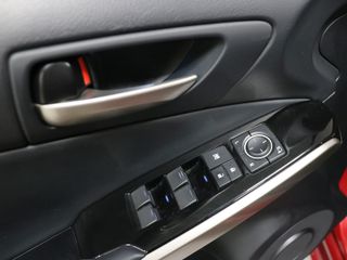 Lexus IS 300h Executive 164 kW (223 CV)