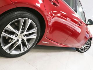 Lexus IS 300h Executive 164 kW (223 CV)