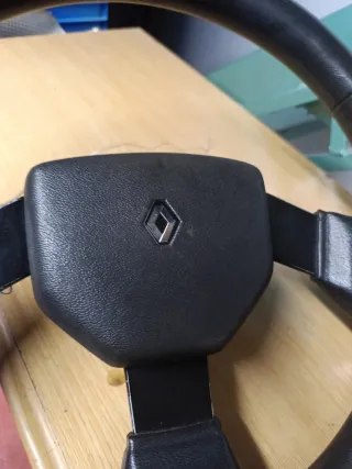 Volante Renault R19 16V / Clio 16V