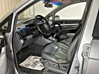 SsangYong Rodius 2010