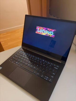 Portátil Lenovo Yoga Pantalla Táctiles