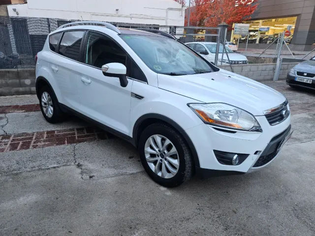 Ford Kuga 2011