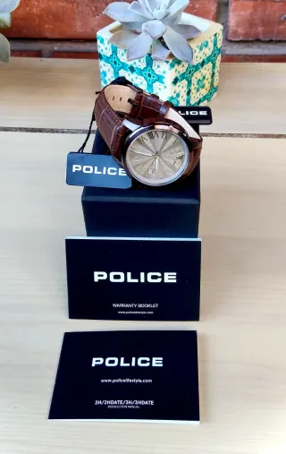 Reloj Police Analógico color Marrón, para Hombre.