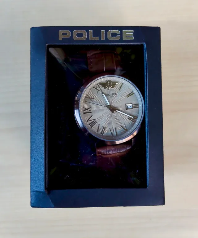 Reloj Police Analógico color Marrón, para Hombre.
