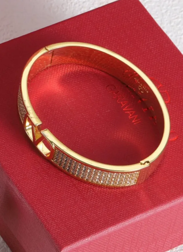 Brazalete Valentino Dorado con Cristales