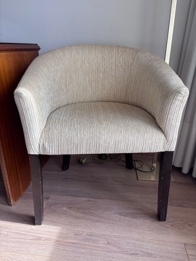 2 Butacas tapizadas Colzor beige