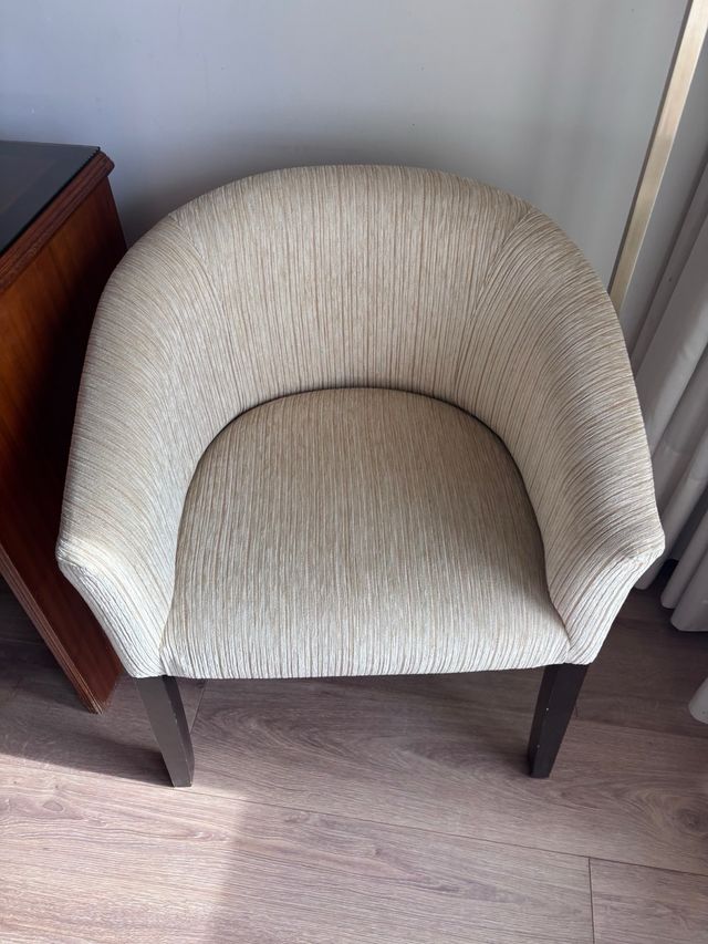 2 Butacas tapizadas Colzor beige