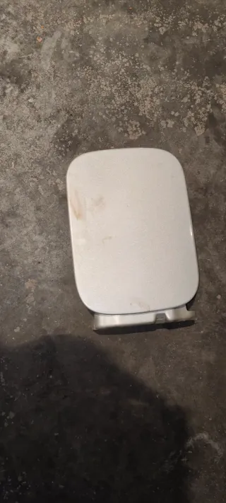 Tapa depósito Seat Ibiza 6K2