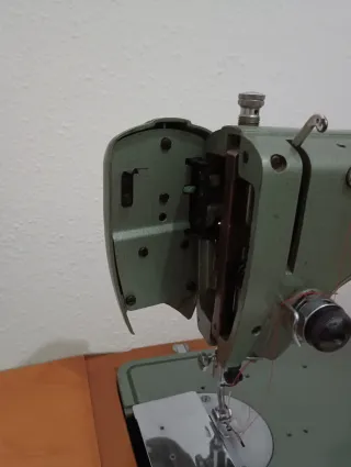 Máquina de coser Refrey Transform # 427