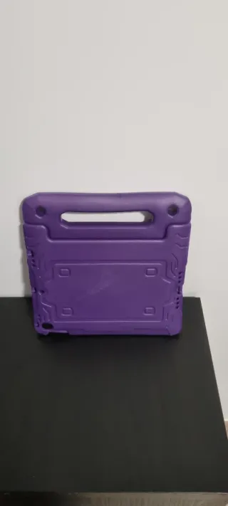 Funda protectora para iPad morada