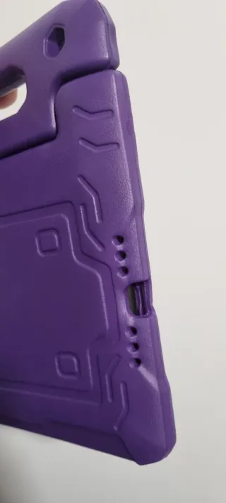Funda protectora para iPad morada