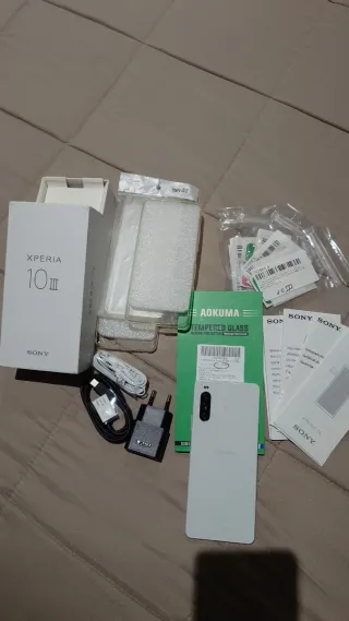 Sony Xperia 10 III Bianco + Accessori