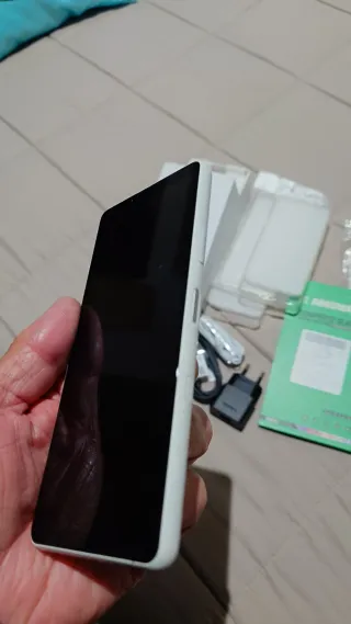 Sony Xperia 10 III Bianco + Accessori