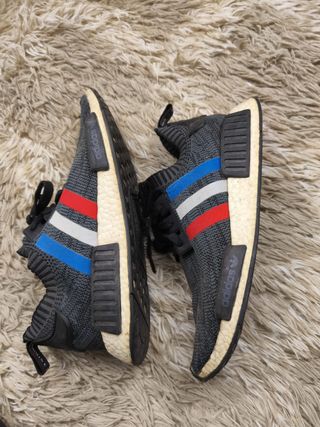 Adidas NMD R1 Preto Listras Tricolores