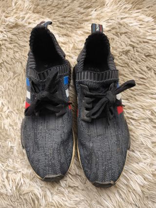 Adidas NMD R1 Preto Listras Tricolores