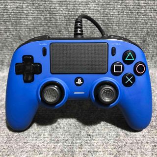 Consola PS4 1TB + Mando Nacon Azul