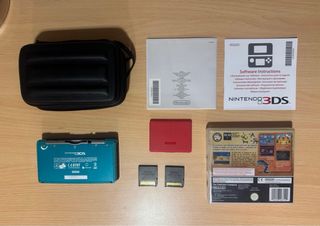 Nintendo 3DS azul turquesa + 2 Juegos Pokémon