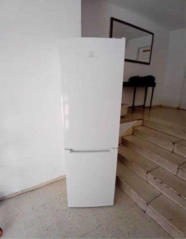 Frigorífico Indesit Blanco