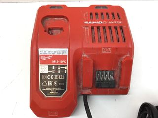 taladro a bateria milwaukee m18fpd2