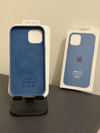 Cover iPhone 15 Silicone MagSafe Blu