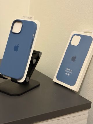 Cover iPhone 15 Silicone MagSafe Blu