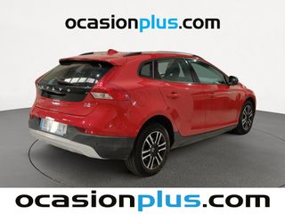 Volvo V40 Cross Country D2 Momentum 88 kW (120 CV)