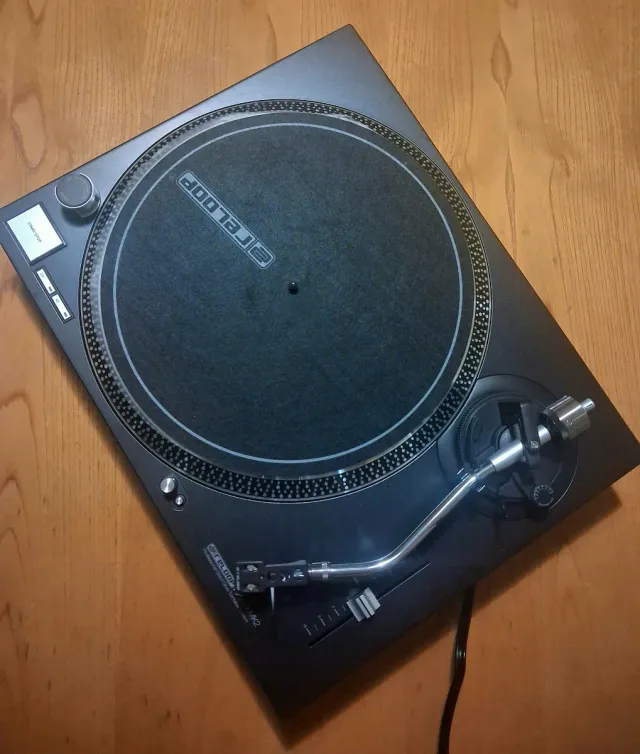 Giradischi Reloop RP2000MK2 Nero/Argento