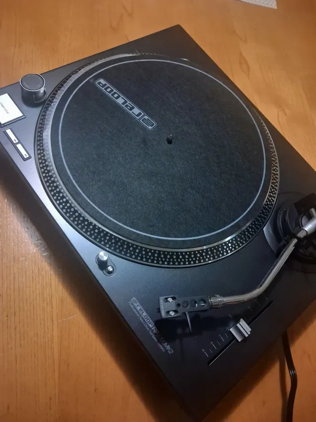 Giradischi Reloop RP2000MK2 Nero/Argento