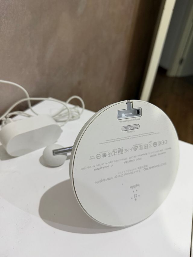 Cargador Belkin BOOSTCHARGE PRO 3 en 1