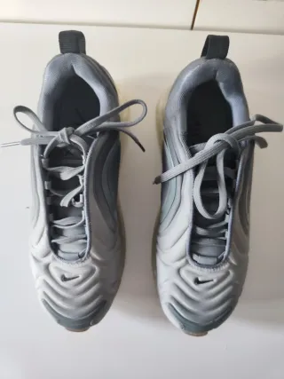 Nike Air Max 720 Gris
