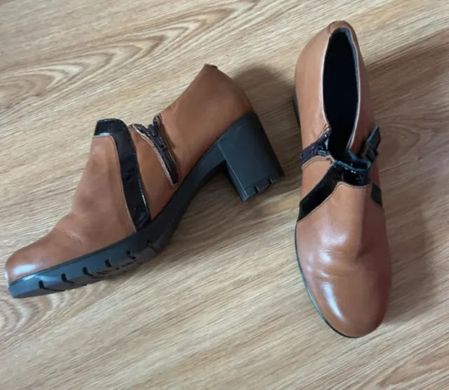 Zapatos tacón Pitillos Talla 38