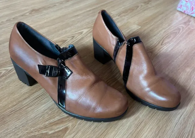 Zapatos tacón Pitillos Talla 38