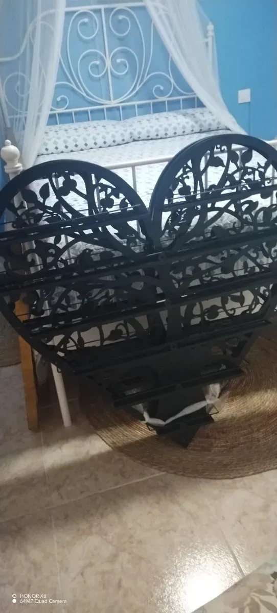 2 Estanterías Corazón para Esmaltes