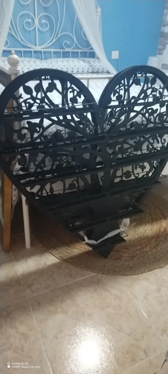 2 Estanterías Corazón para Esmaltes