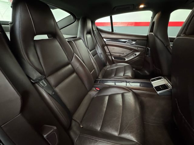 Porsche Panamera 4 3.0 V6 300 CV PDK - Año 2012