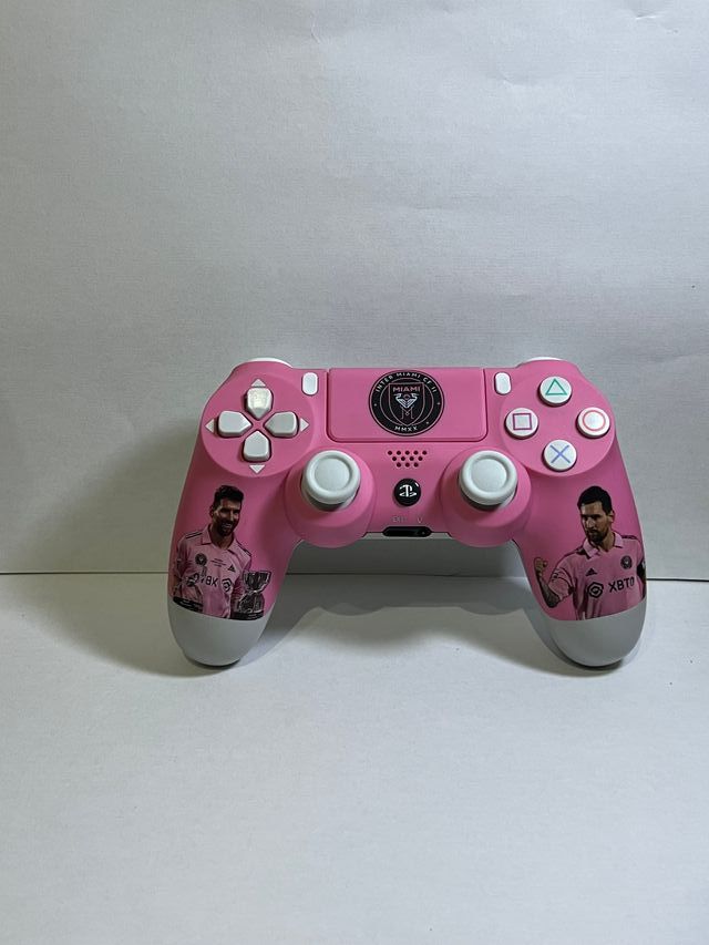 Mando PS4 Rosa Personalizado Messi