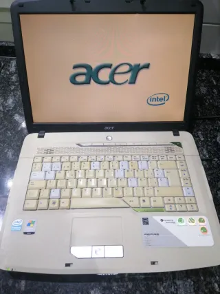 Portátil Acer Aspire ICL50
