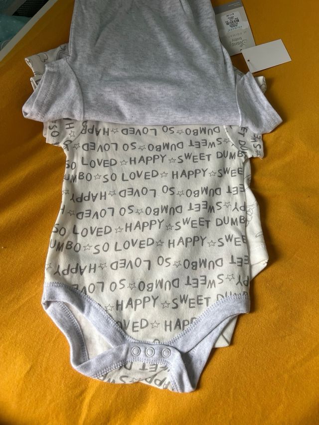 Lote 3 bodies Dumbo Disney 9-12 meses