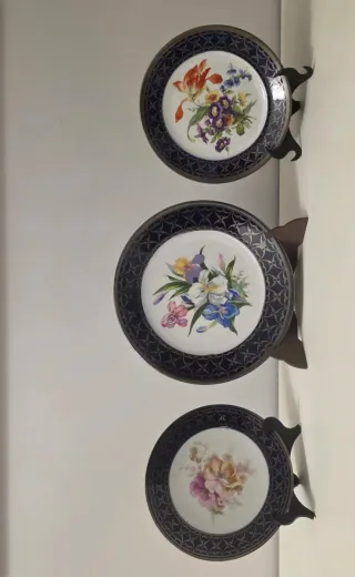 Lote 3 platos decorativos florales