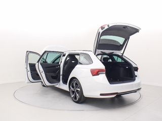SKODA OCTAVIA COMBI SPORTLINE 1,5 TSI M-HEV 150CV DSG