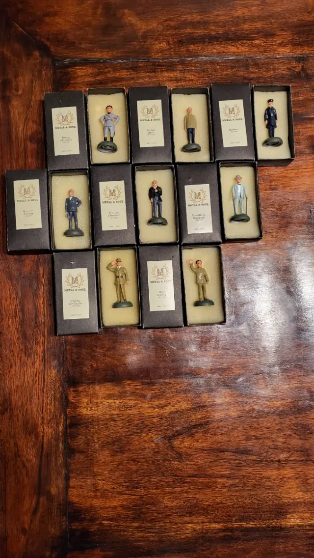 Figuras Metal & Soul (8 unidades)II guerra mundial