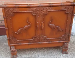 Mueble Antiguo Madera Bambú