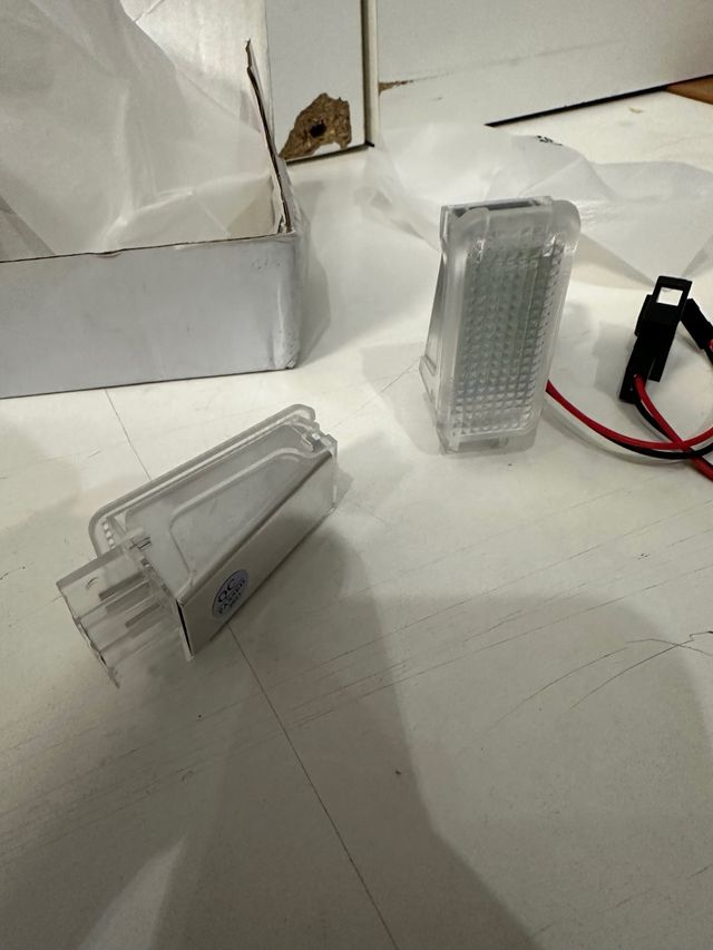 Coppia luci sottoporta Audi