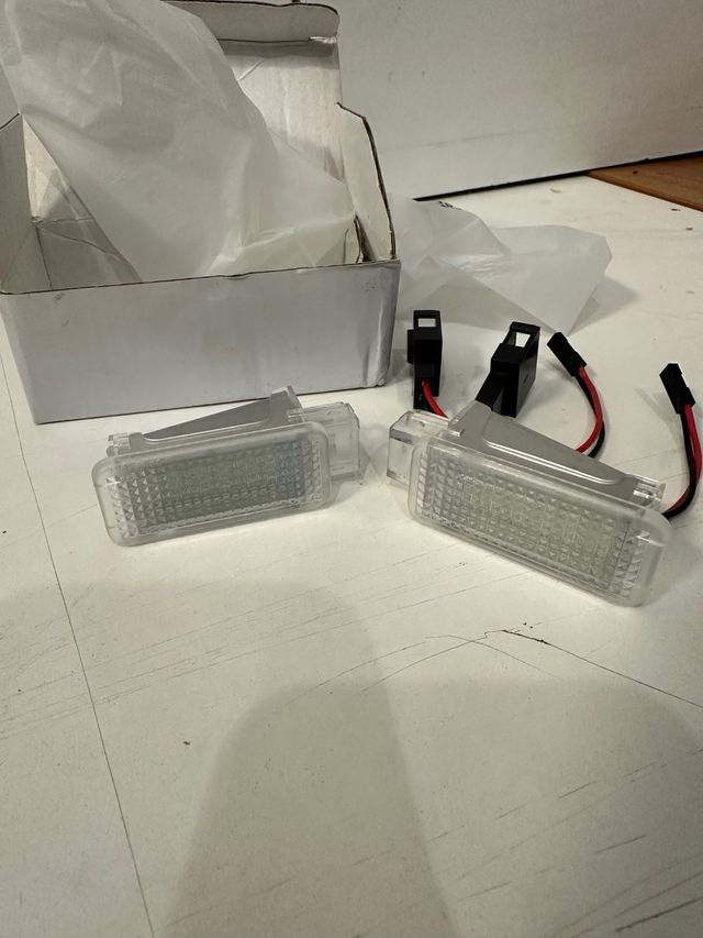 Coppia luci sottoporta Audi