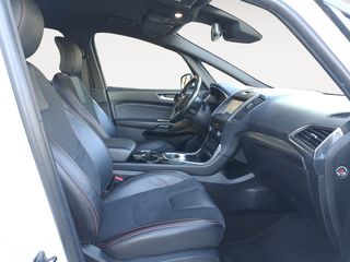 Ford S Max Hybrid ST-Line